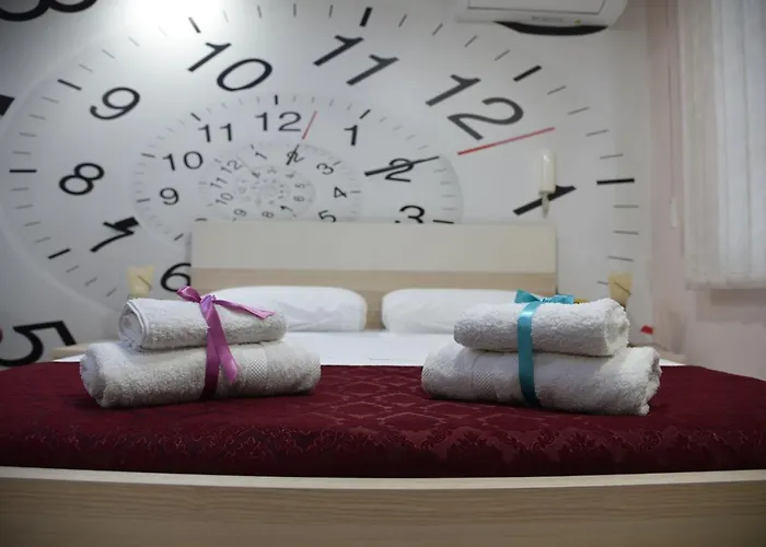 Alindro City Center Apartment